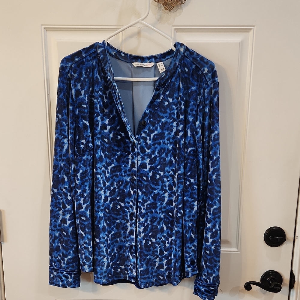 Isaac Mizrahi Blue Leopard Top